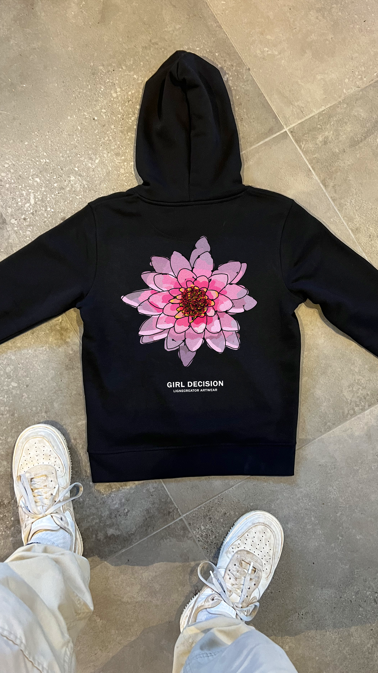 Sweat Art - Girl Decision